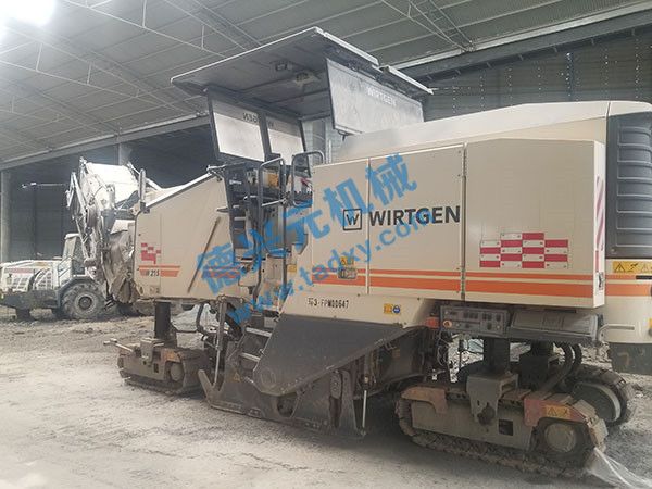 �c���鿴Ԕ����Ϣ���}���S�ظ���ٙCW215 ��x�Δ���1952